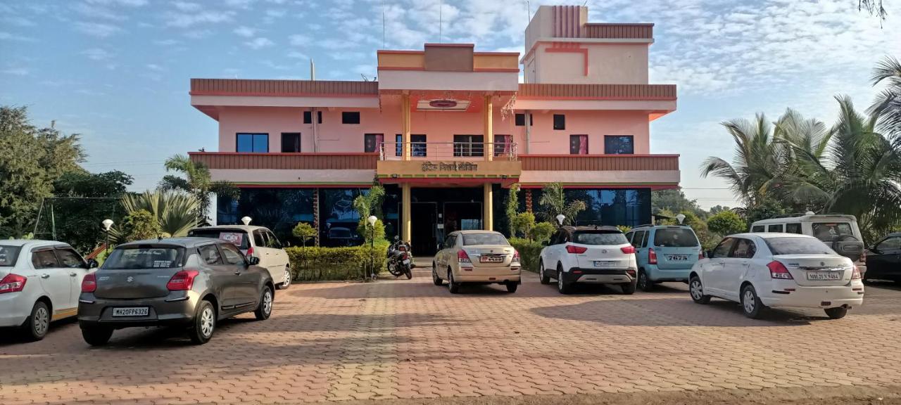 Hotel Nisarg Lodging And Restaurant Aurangabad  Exteriör bild