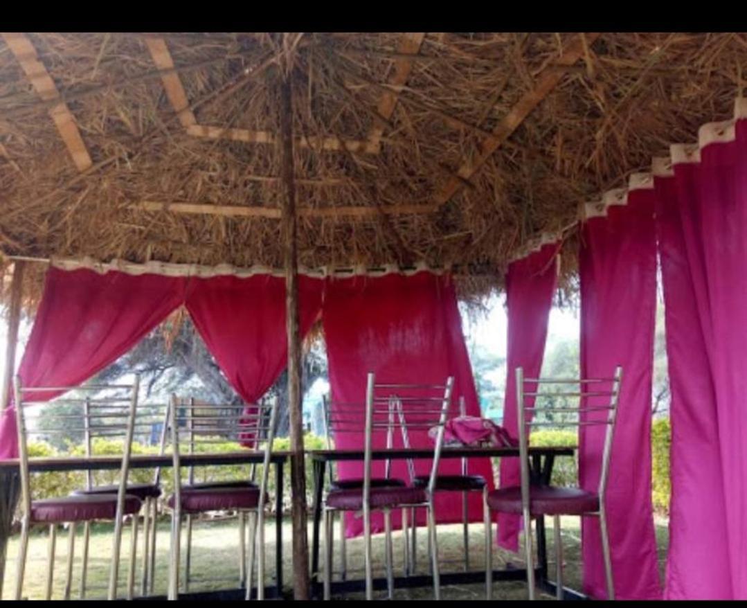 Hotel Nisarg Lodging And Restaurant Aurangabad  Exteriör bild