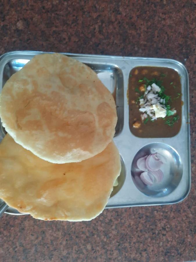 Hotel Nisarg Lodging And Restaurant Aurangabad  Exteriör bild